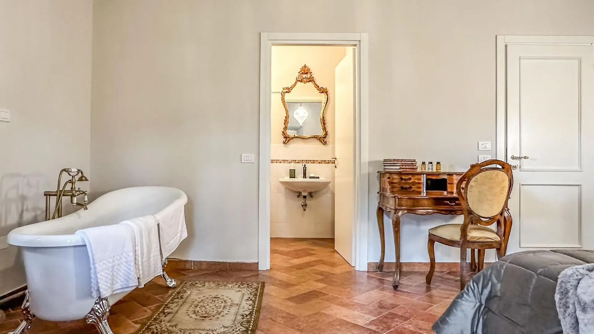 Villa Naldi Relais San Carlo  Hotel